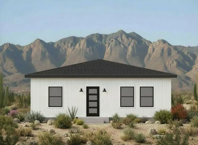 The Hacienda — 980 SF casita, Valley Casita Co.
